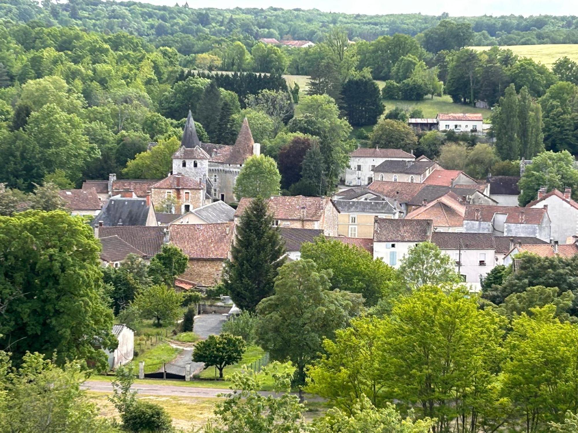 Maison Au Coeur Du Perigord Vert Javerlhac-et-la-Chapelle-Saint-Robert Bagian luar foto
